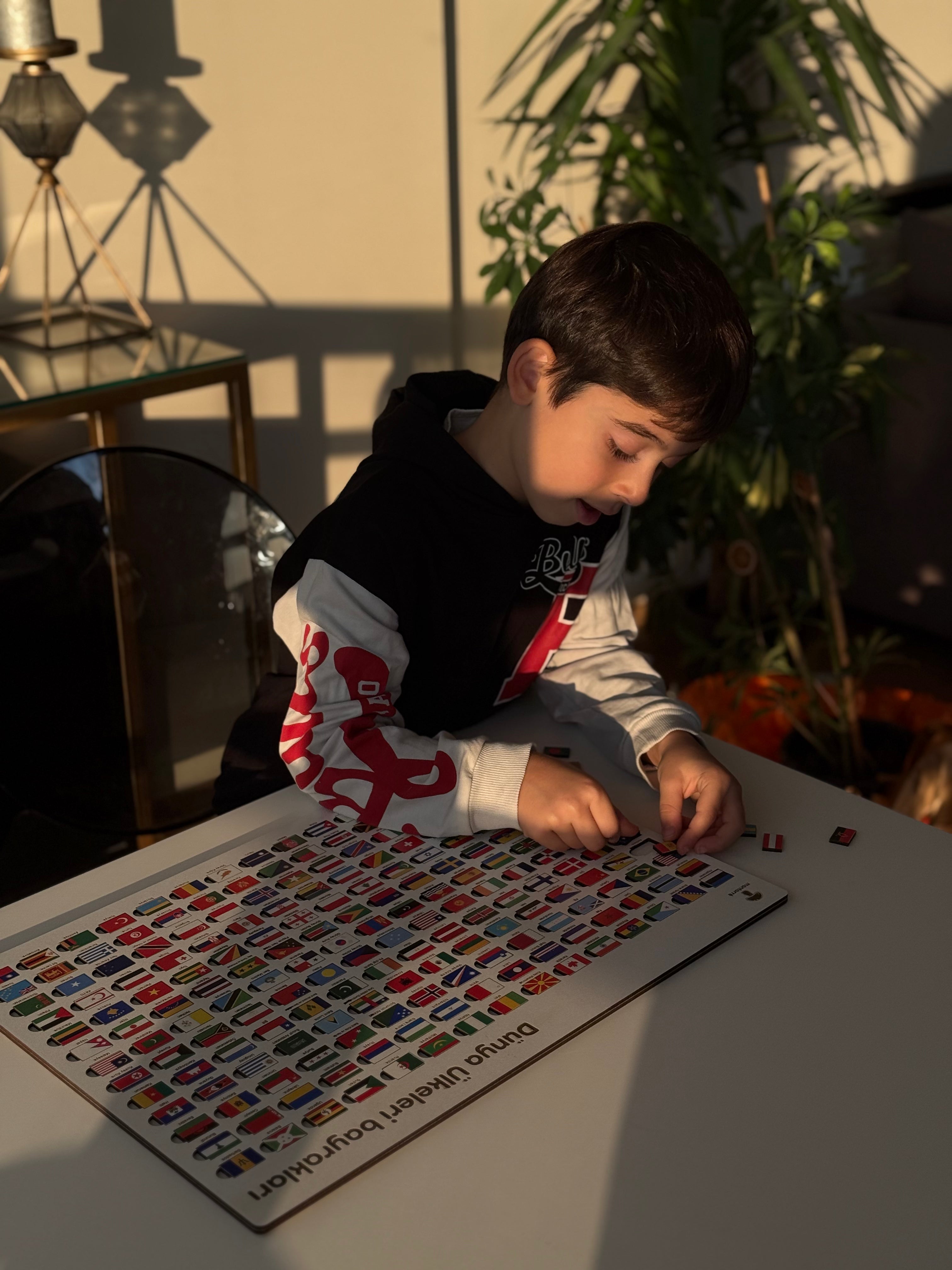 Ülke Bayrakları Puzzle - Türkçe